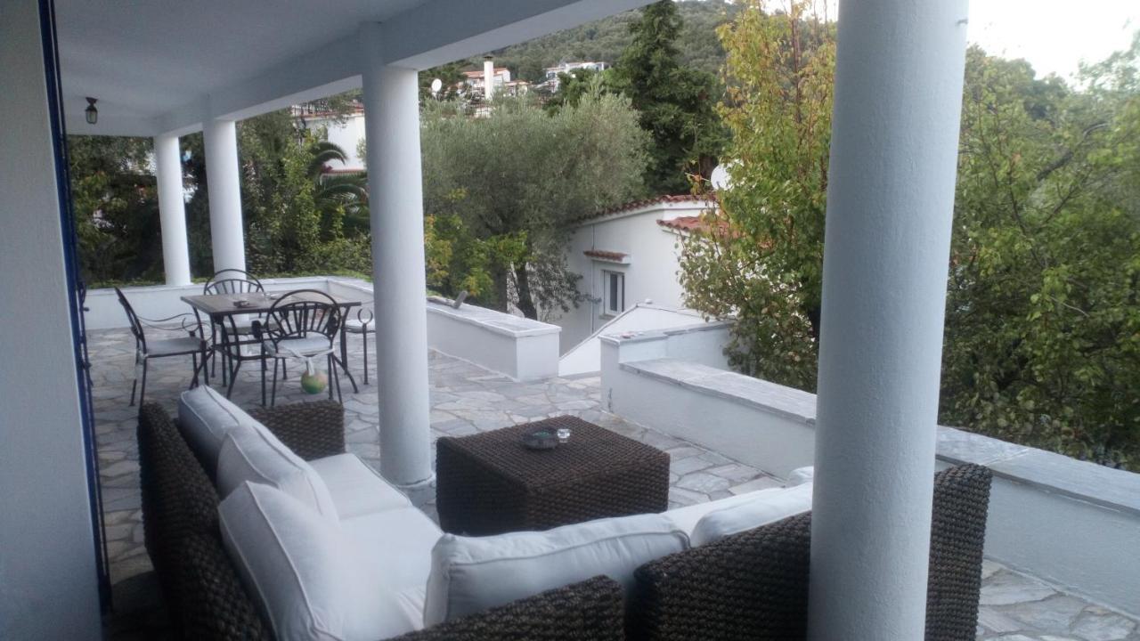 Villa Ftelia Скиатос Екстериор снимка
